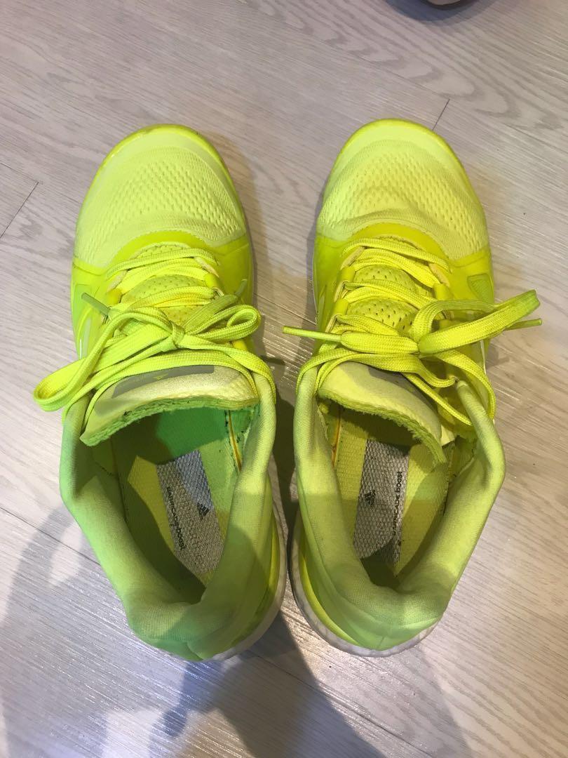 Stella store barricade boost