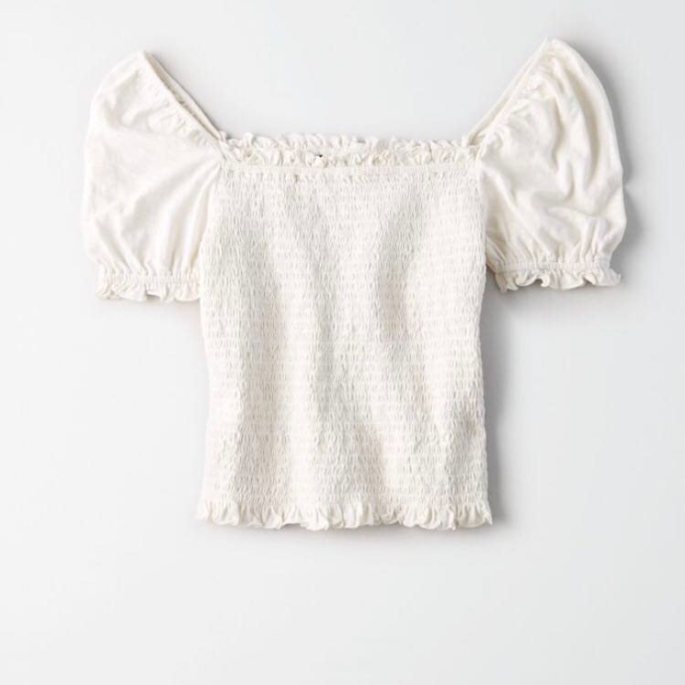 american eagle white off the shoulder smocked crop top Women s