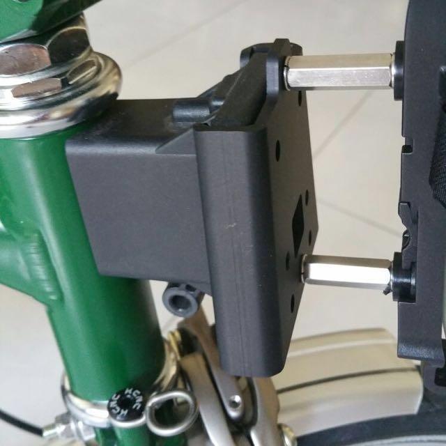Brompton water bottle cage adaptor clearance