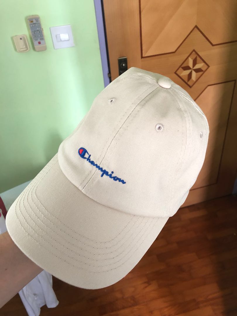 Beige champion top hat