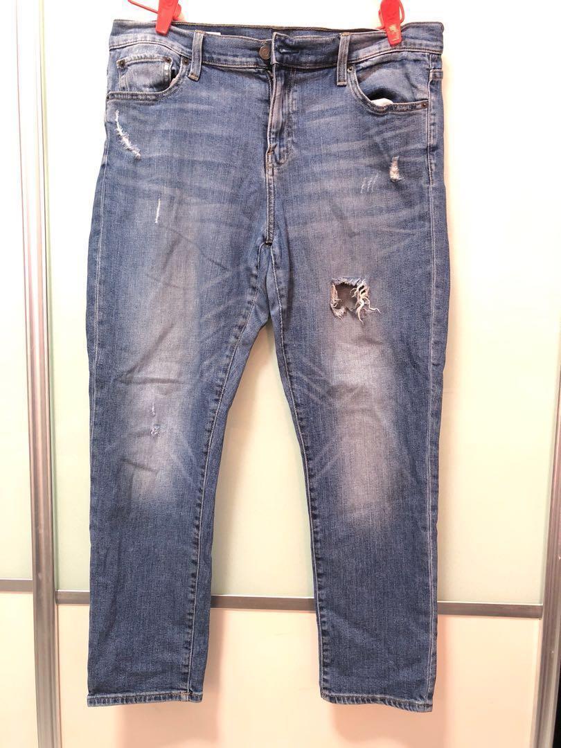gap 1969 girlfriend jeans