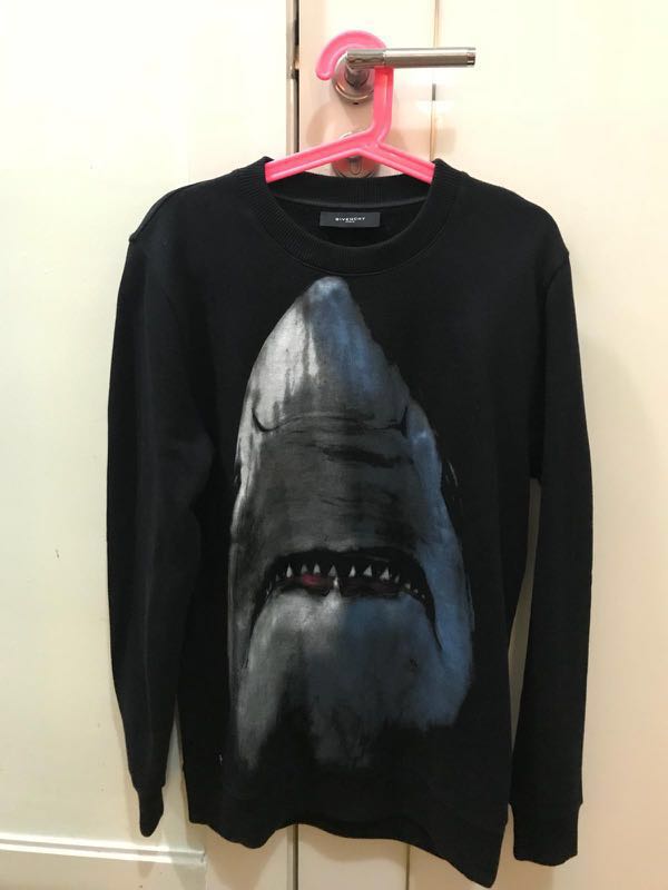 Givenchy shark sweatshirt outlet