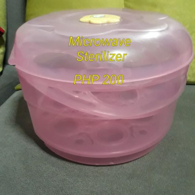 Microwave Sterilizer (Category: Breastfeeding & Bottle Feeding) located in Manila. Submitted by irinanica (Listing ID 192978142, Image 2). Description: Hindi masyado nagamit. Nakastock lang. 2 days reservation only. Last price posted. RFS: Decluttering/need funds.