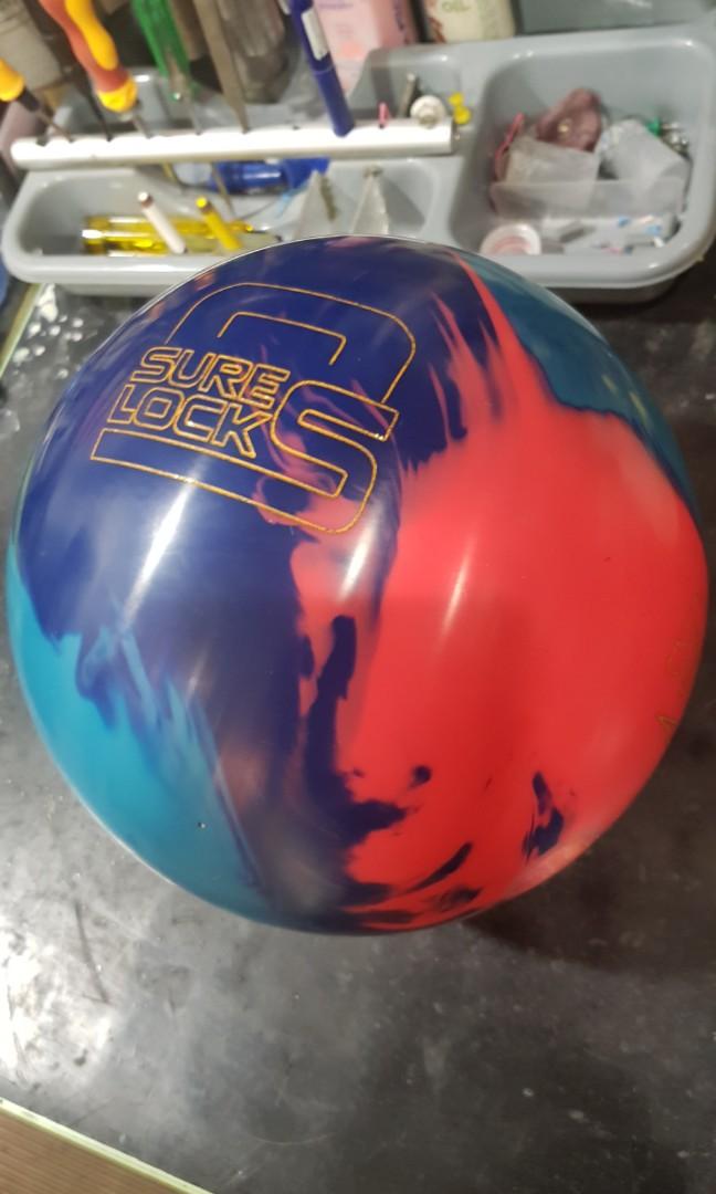 NETT 88!!! POWERFUL BOWLING BALL BY STORM SURE LOCK S, Sports