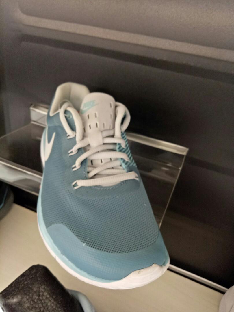 nike tanjun racer gs