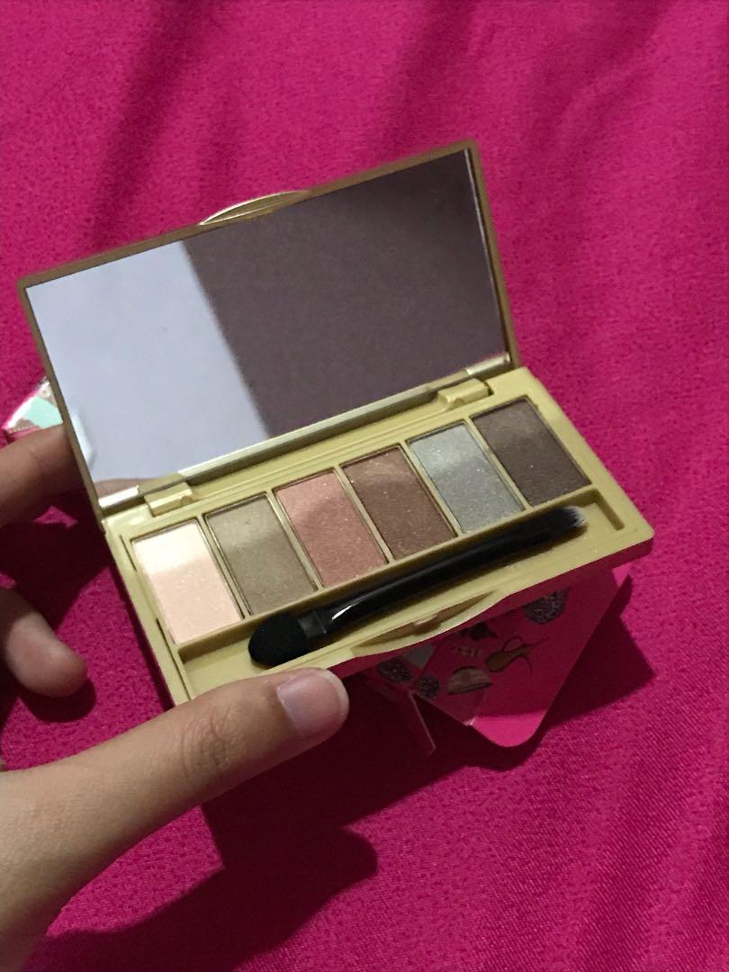 Nita Cosmetics Eyeshadow Beauty And Personal Care Face Makeup On Carousell