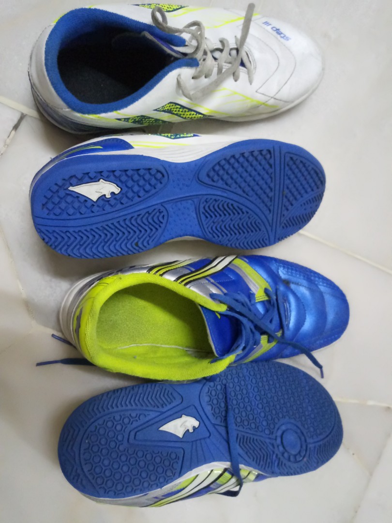Pan Futsal Shoes, Men's Fashion, Activewear on Carousell