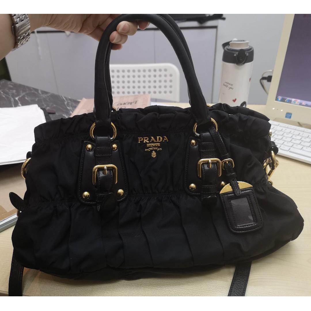 prada bags 2018