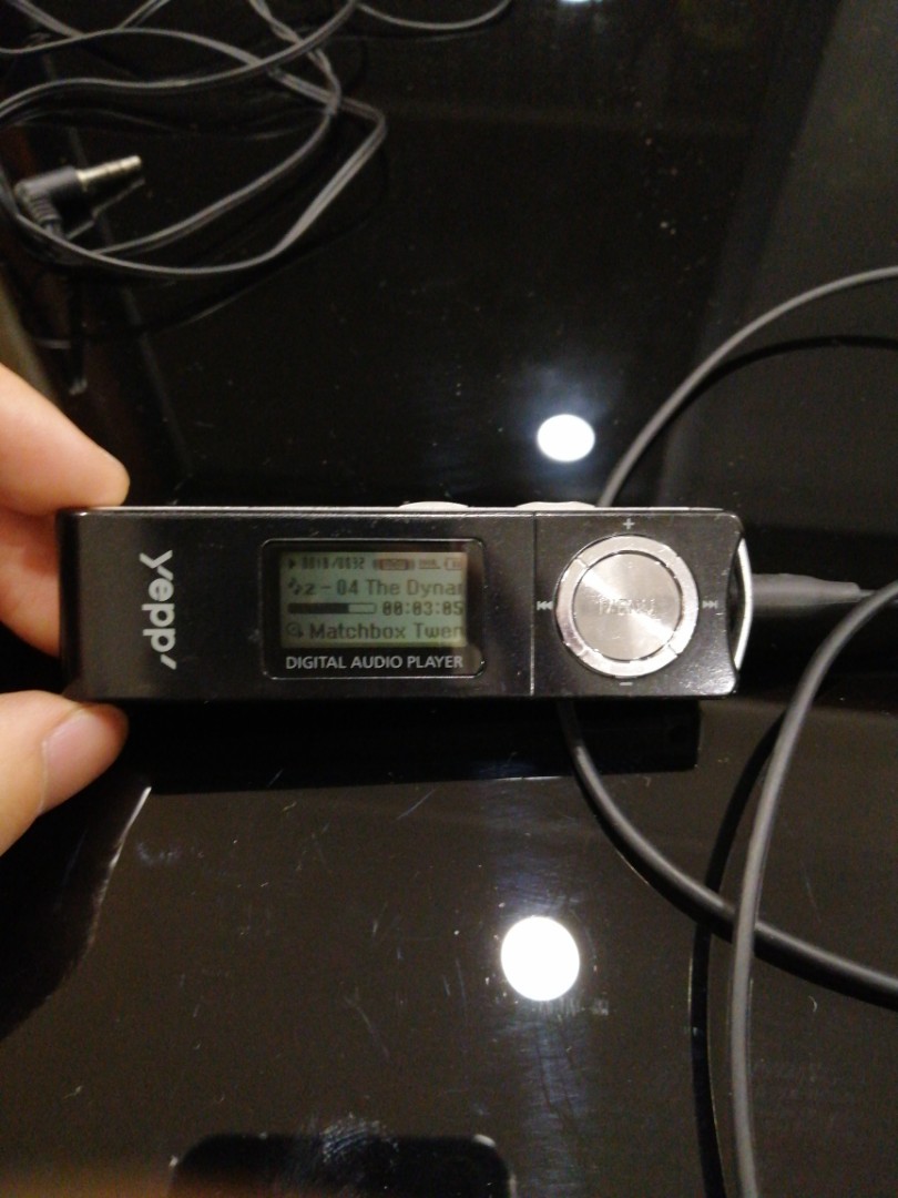 Samsung Yepp YPU1 MP3 player, Audio, Portable Music Players on Carousell