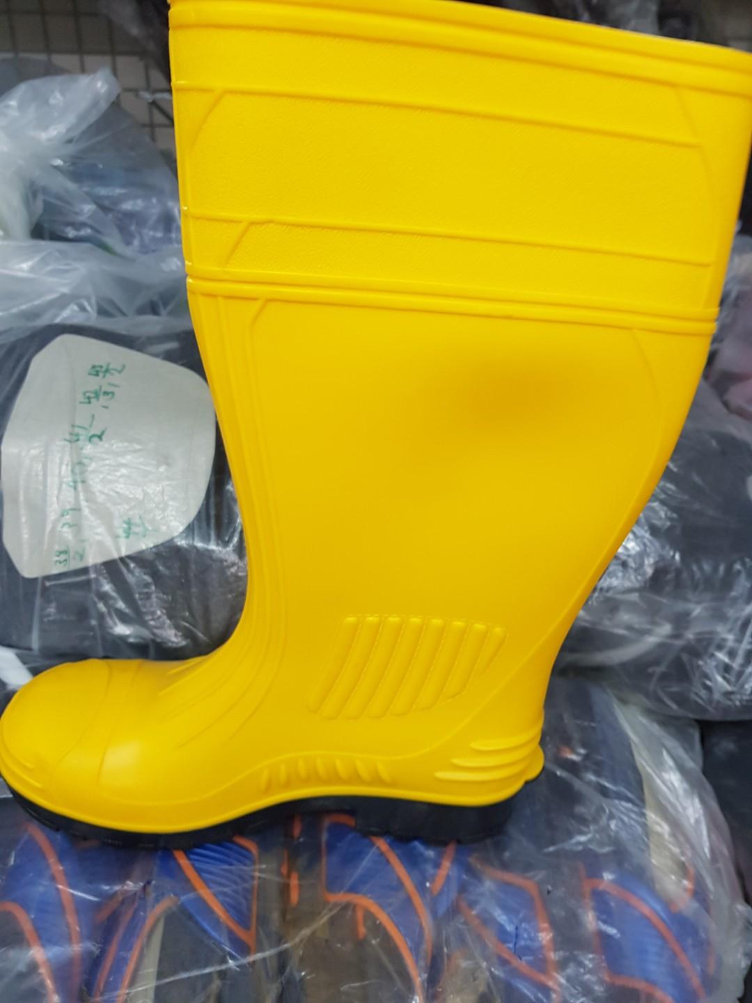 Rubber Water/Rain Boot, Men's Fashion, Footwear, Boots on Carousell Rubber Water/Rain Boot, Men's Fashion, Footwear, Boots on Carousell