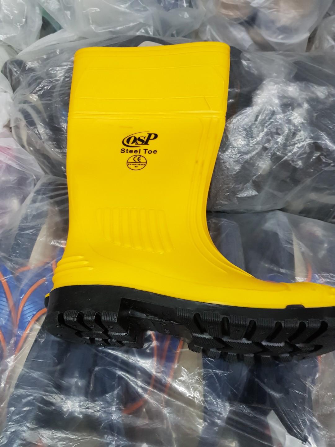 Rubber Water/Rain Boot, Men's Fashion, Footwear, Boots on Carousell