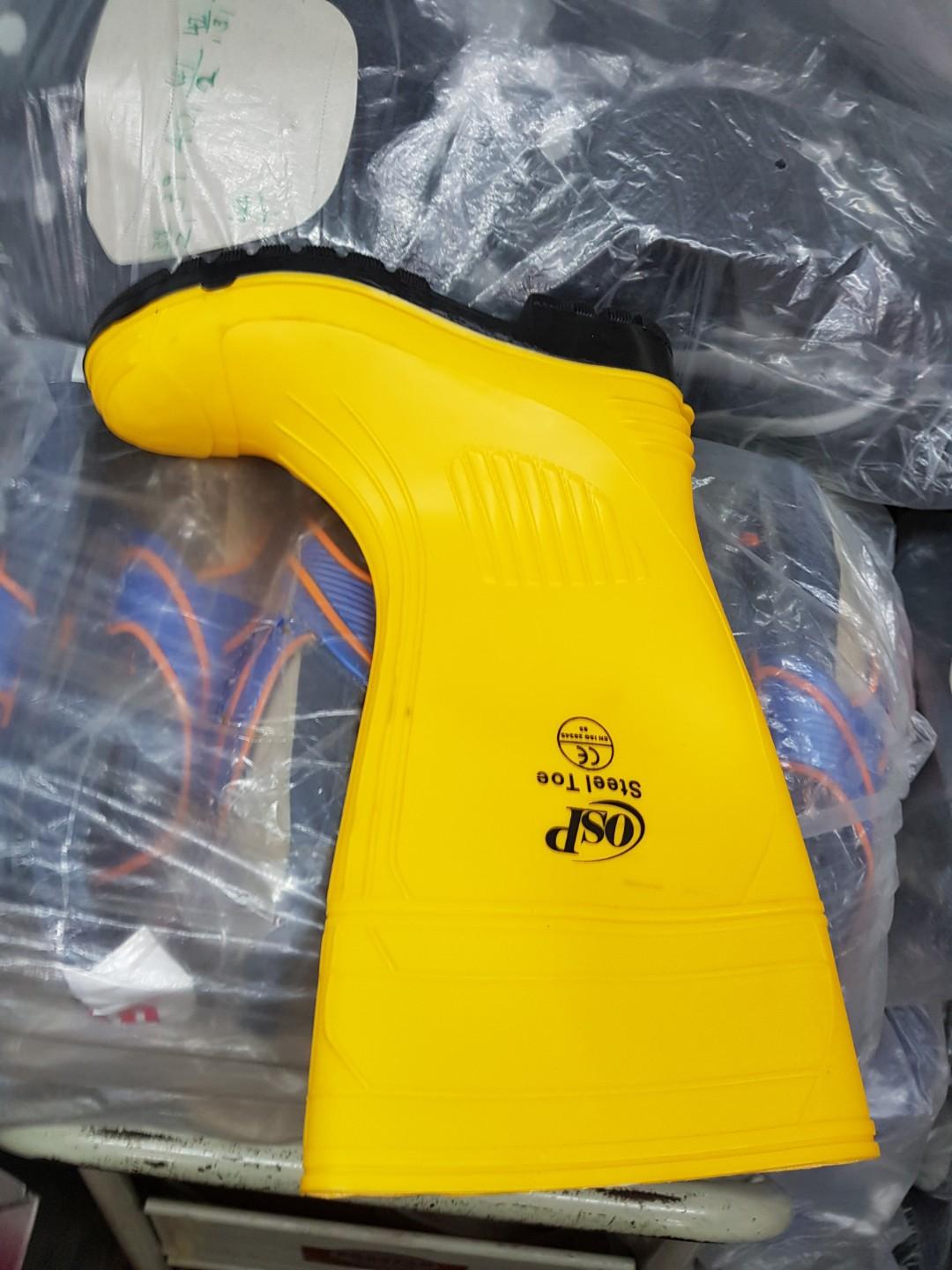 Rubber Water/Rain Boot, Men's Fashion, Footwear, Boots on Carousell Rubber Water/Rain Boot, Men's Fashion, Footwear, Boots on Carousell