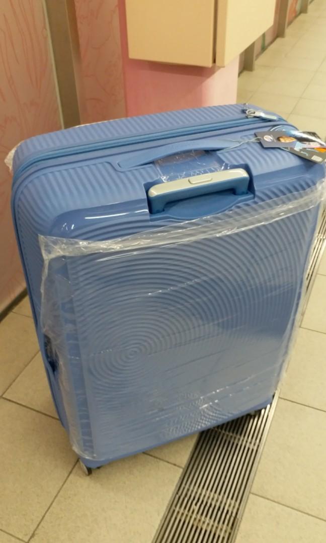 American tourister curio 30 deals