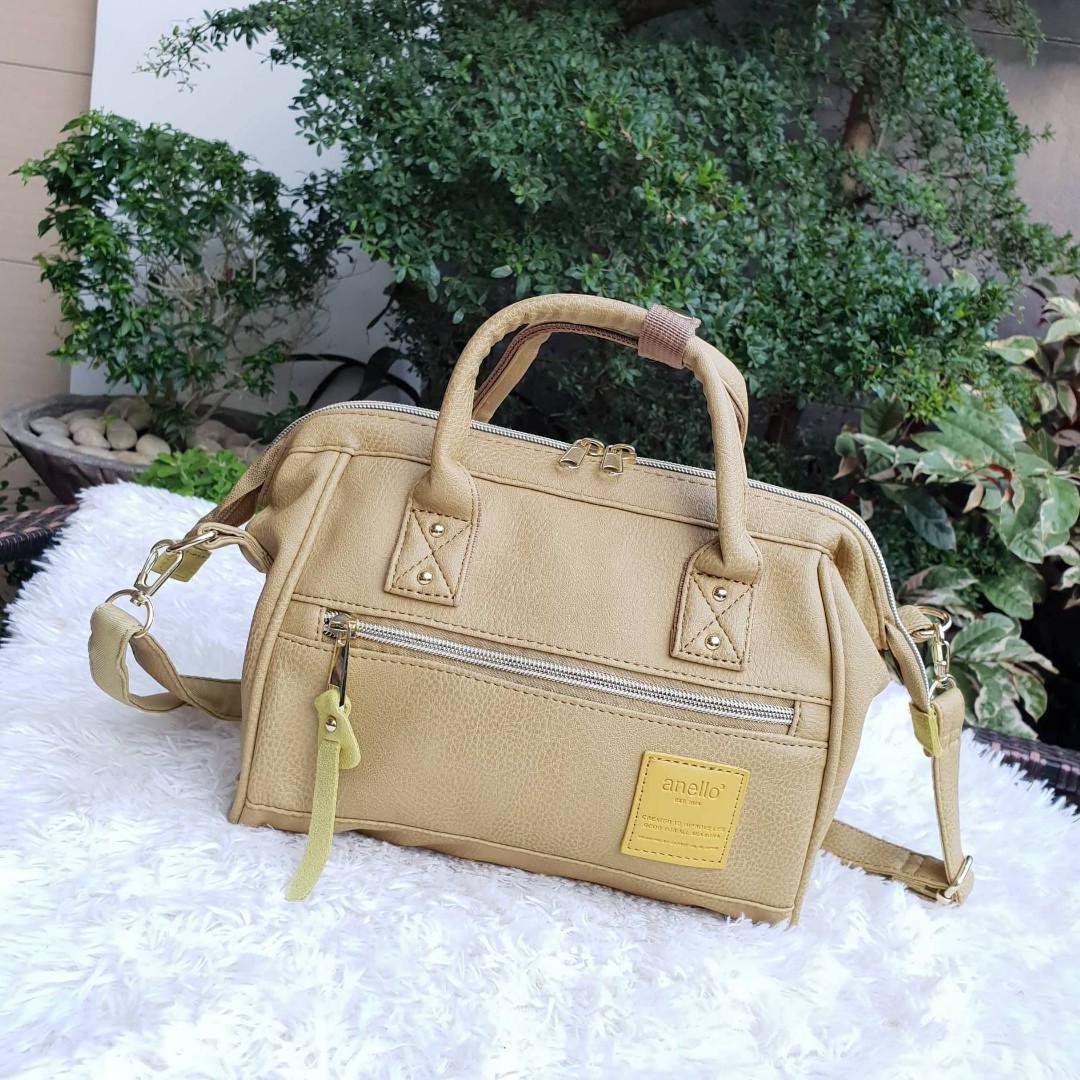 light yellow bag