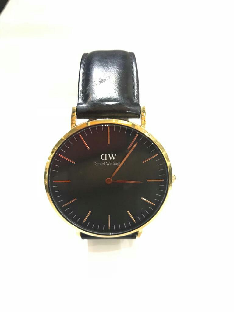 Daniel wellington classic e40r1 clearance