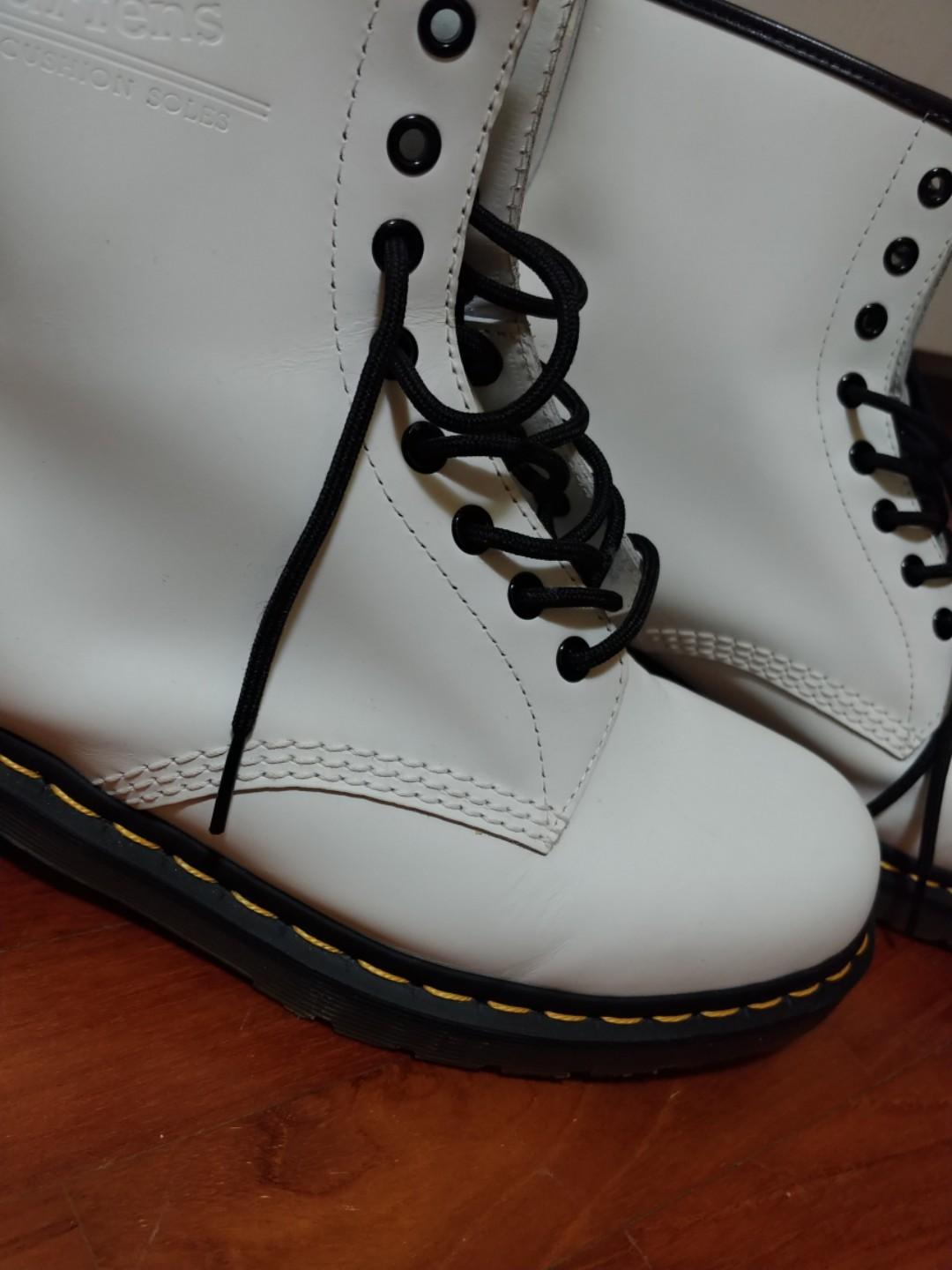 White smooth dr martens new arrivals