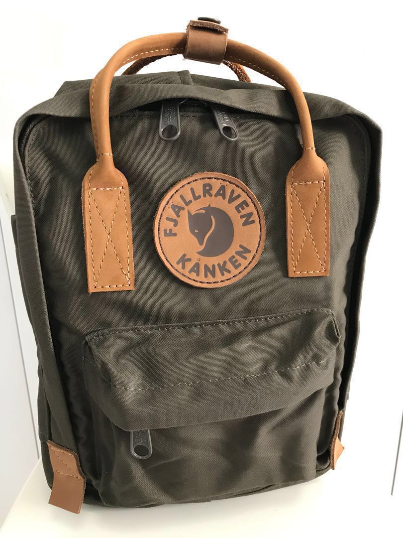 kanken dark green