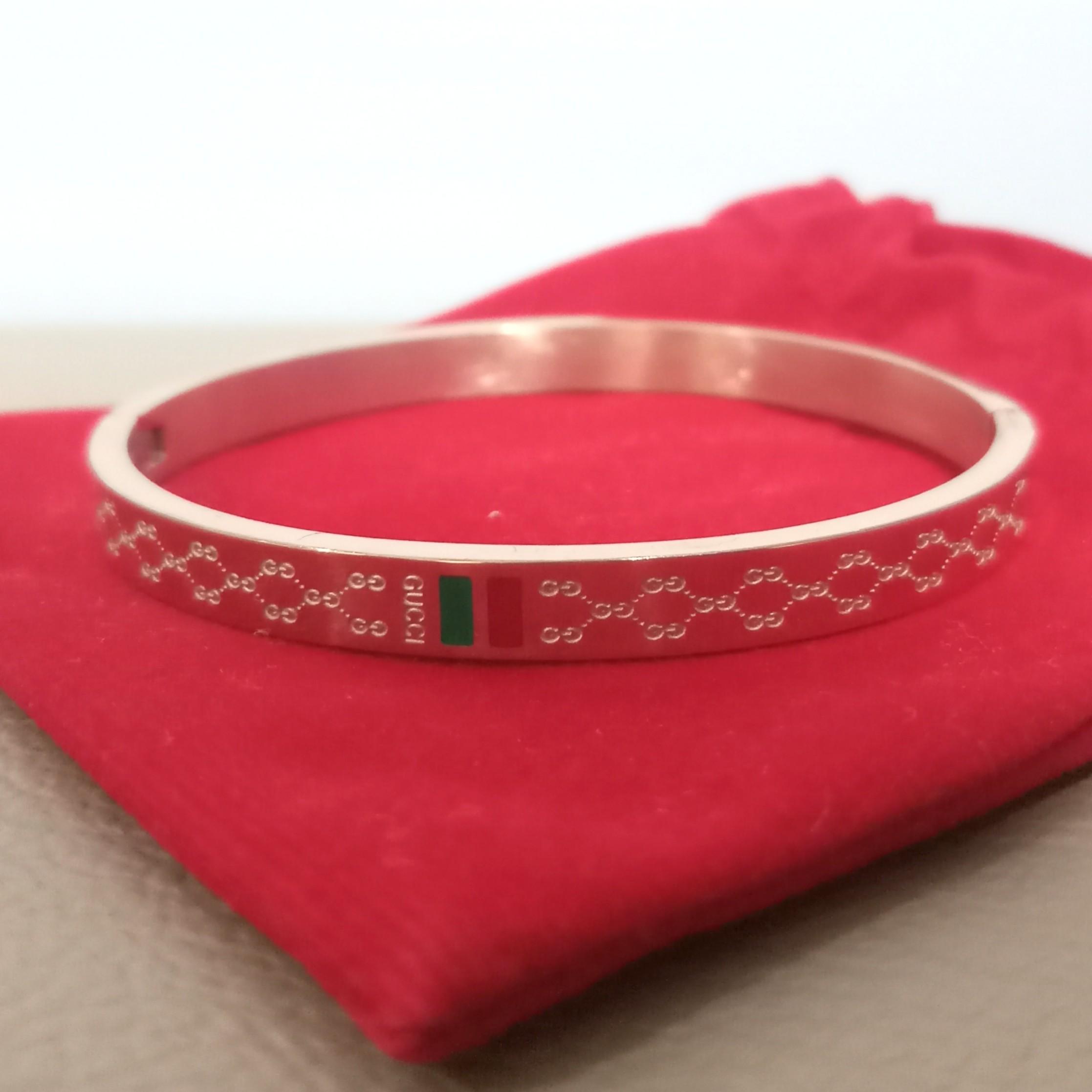 gucci rose gold bangle