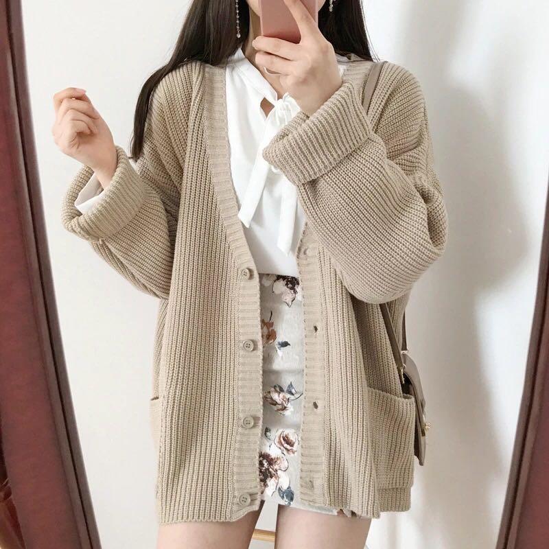 baggy sleeve cardigan