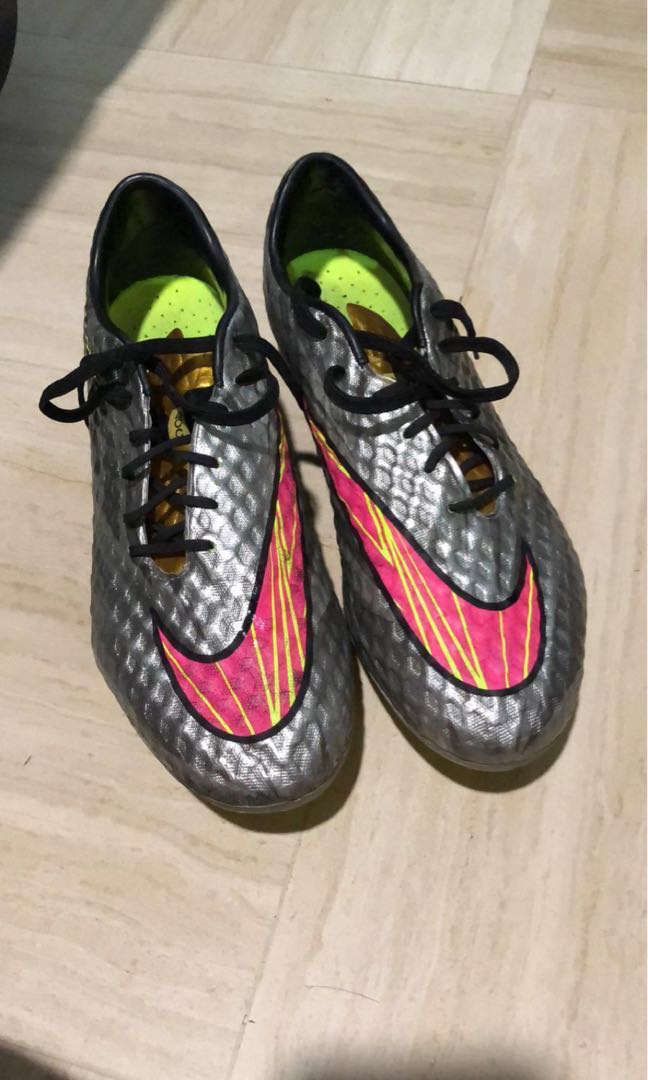 Size 10 Nike Hypervenom Phinish SG ACC Soccer Cleats