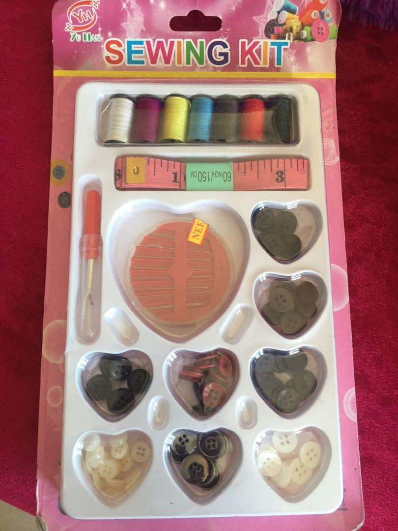 Sewing kit (Category: Craft Supplies & Tools) located in Muntinlupa City. Submitted by criseelee (Listing ID 192259579, Image 1). Description: .