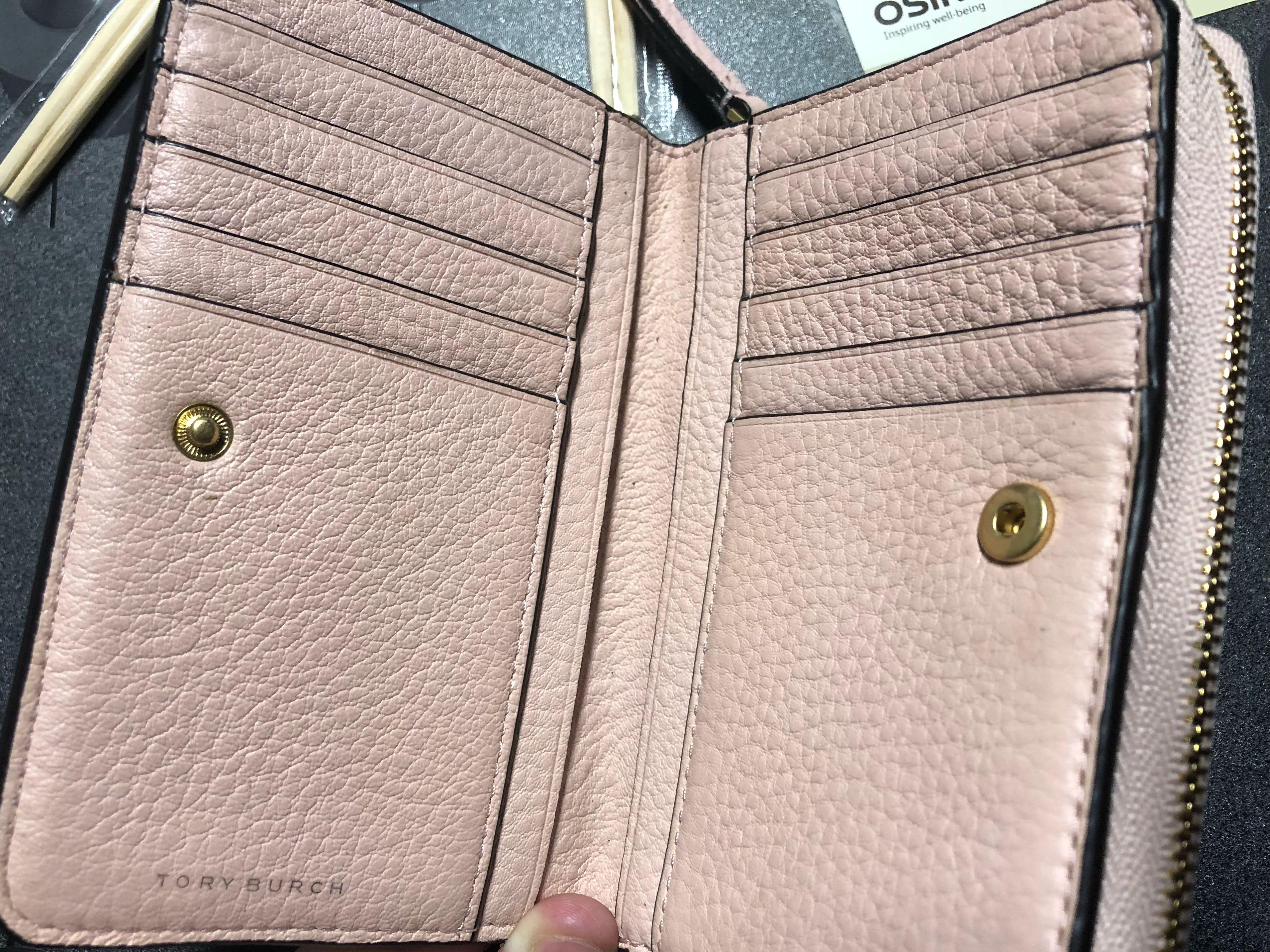 TORY BURCH McGraw BiFold Wallet Luxury Bags Wallets on Carousell
