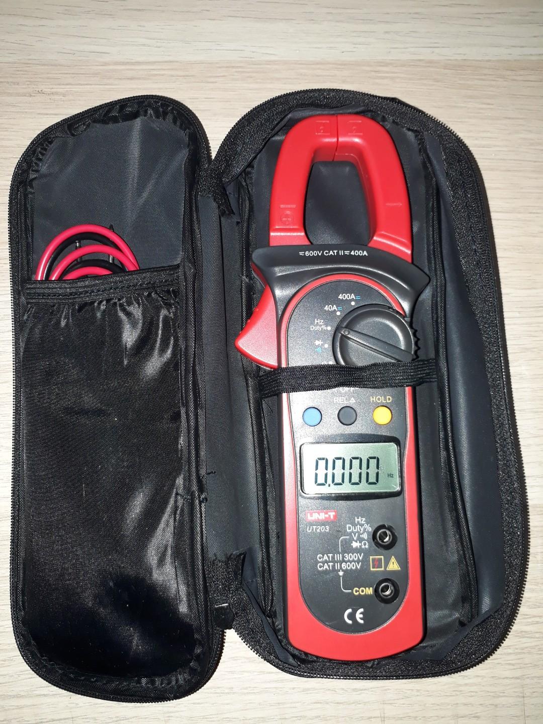 UNIT UT203 Digital Clamp Multimeter AC DC Frequency Testee 400A