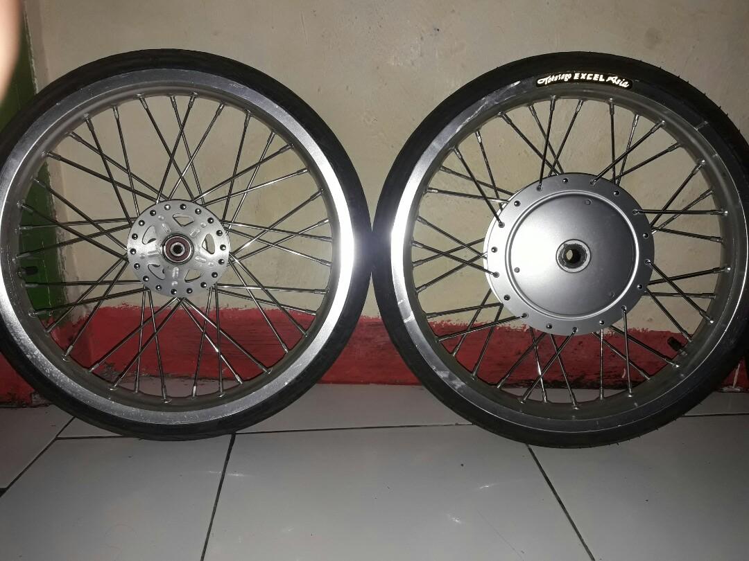 Velg 17 V Rossi Silver Tapak Lebar Matic Yamaha Motor Di Carousell