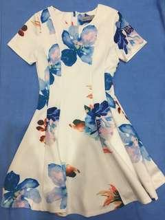 Dress White Print