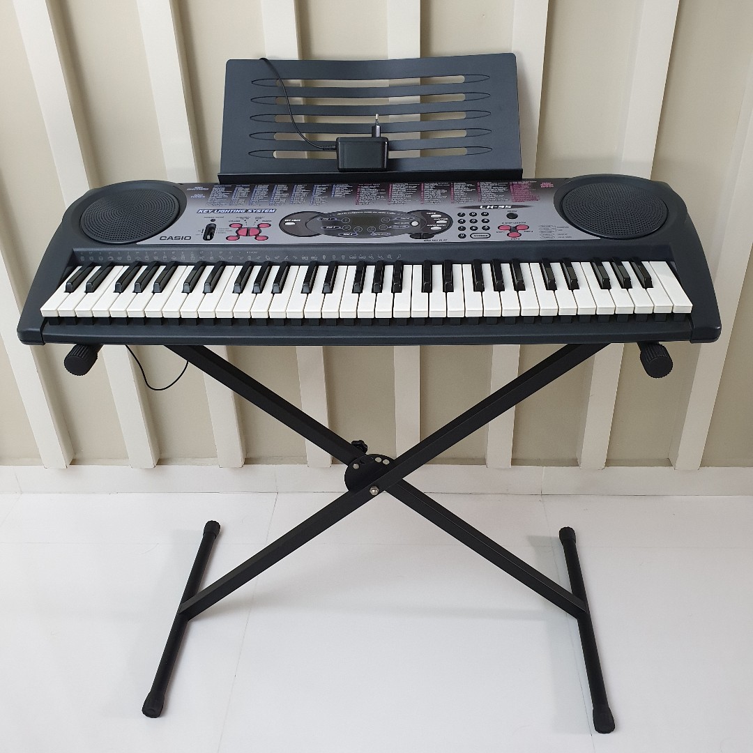 CASIO LK35 61key Lighted Electrical Keyboard, Hobbies & Toys, Music