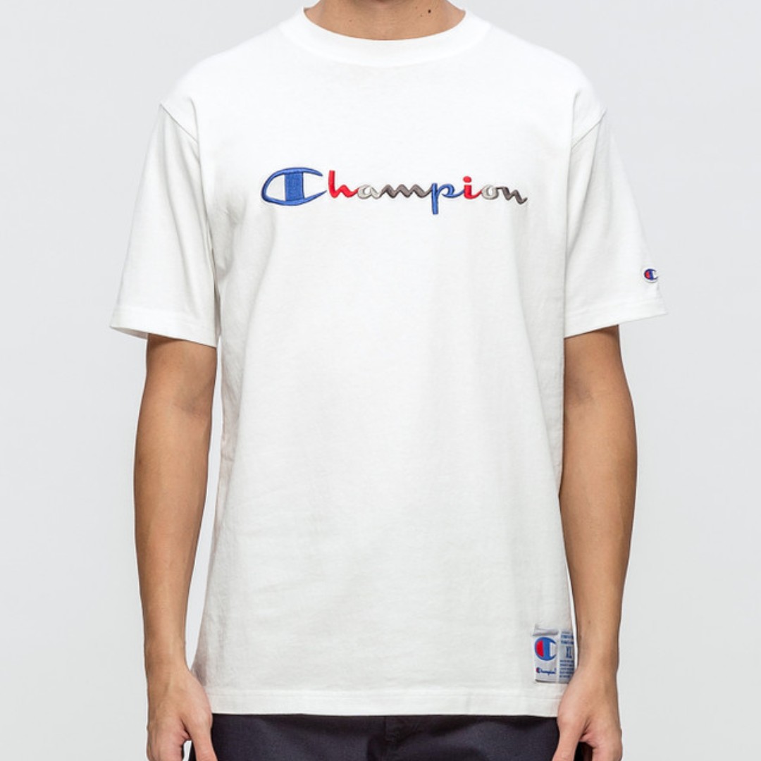 Tri-color Script Embroidery S/S T-Shirt 