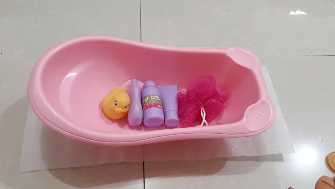 dolls world bath set