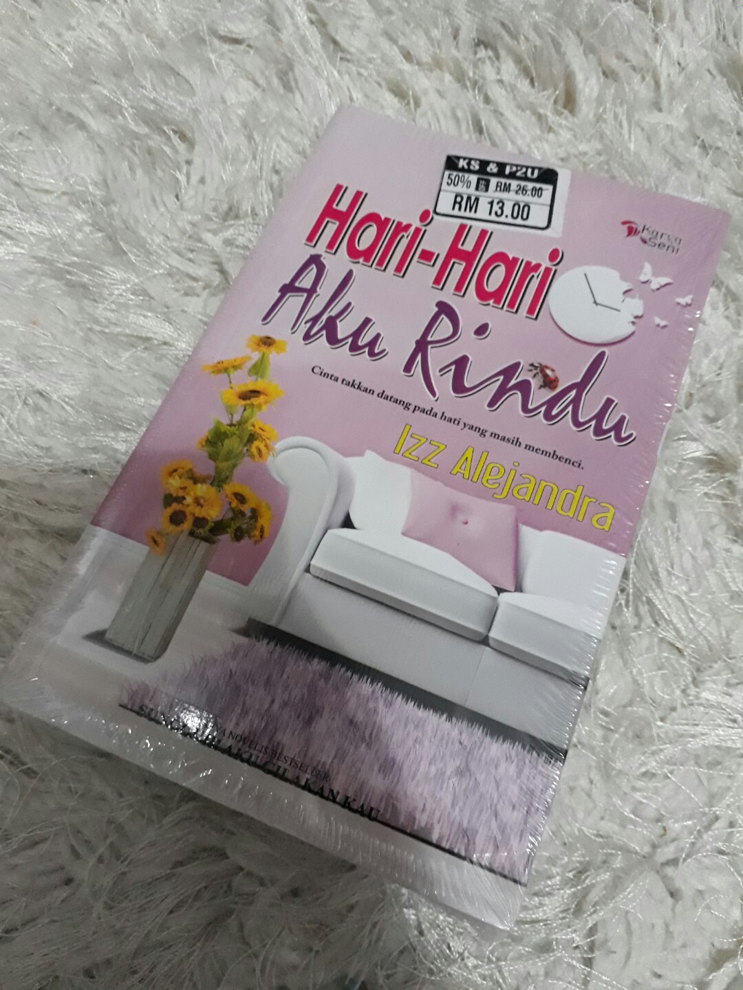 Hari Hari Aku Rindu By Izz Alejandra Books Stationery Books On Carousell