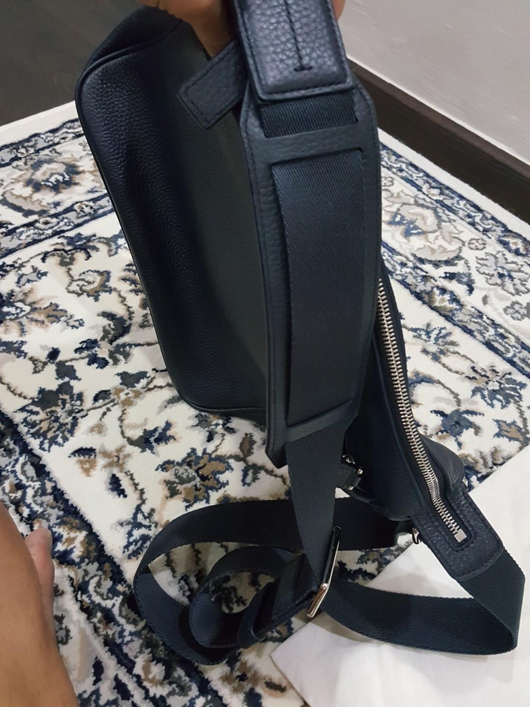 *PM ME FOR PRICE*MENS BALLY SLING BAG, Men&#39;s Fashion, Bags & Wallets, Sling Bags on Carousell
