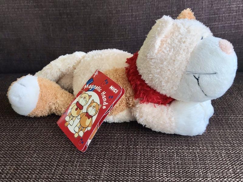 stuffed animals with magnetic hands