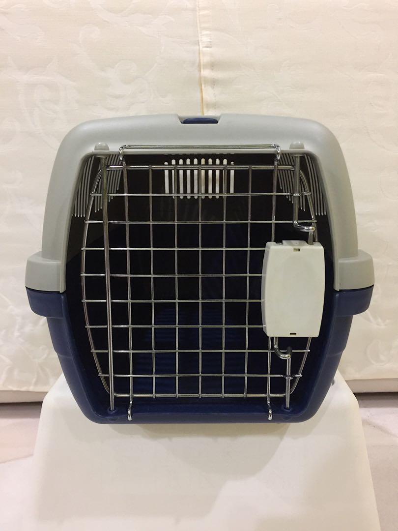 Dog carrier hard case Clearance
