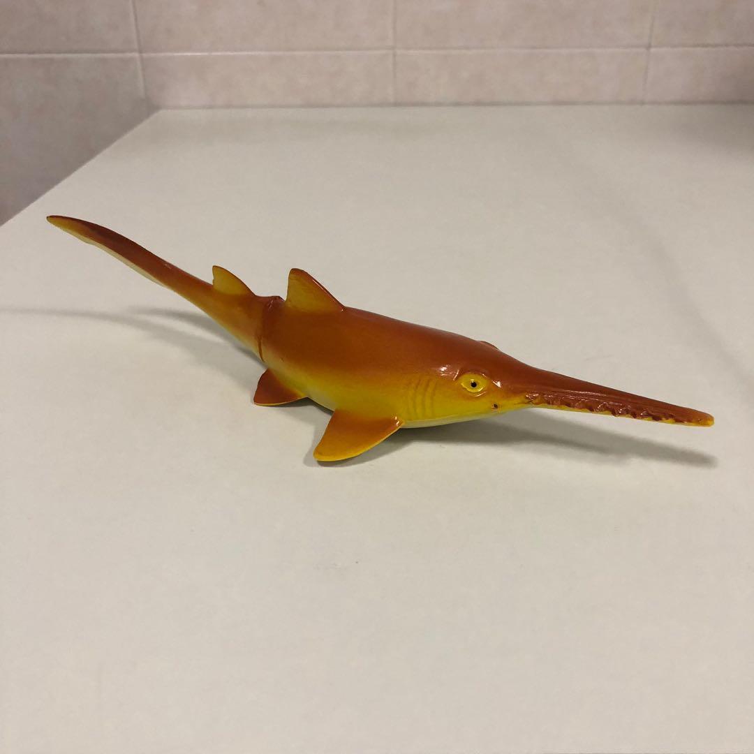 saw shark toy