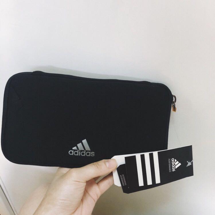 Adidas hot sale long wallet