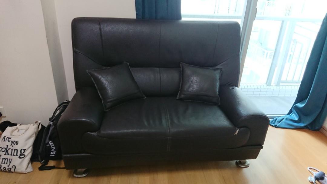 Free Sofa Please Pick Up Now Home Furniture Furniture On