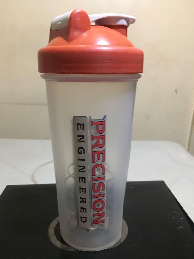 BLENDER BOTTLE (Category: Other Sports Equipment and Supplies) located in Manila. Submitted by sellerboyet (Listing ID 193464016, Image 1). Description: PRECISION ENGINEERED BLENDER BOTTLE .