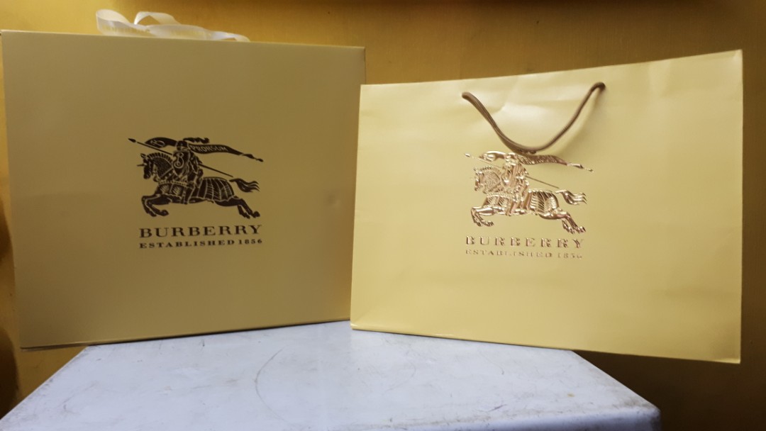 burberry box bag