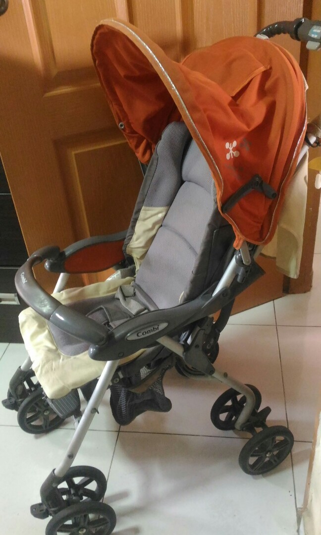 combi stroller weight