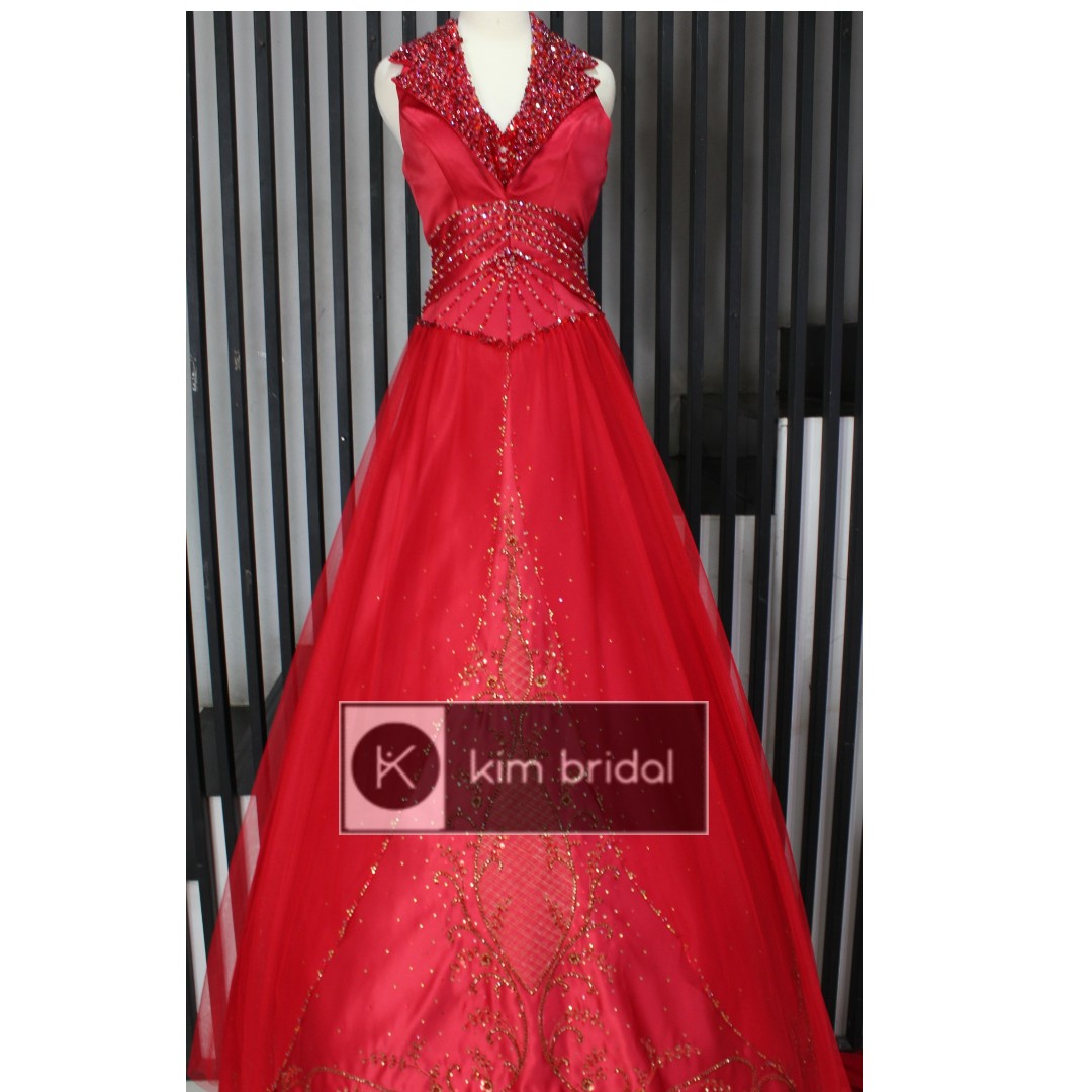  Gaun Pengantin Modern Warna Merah 