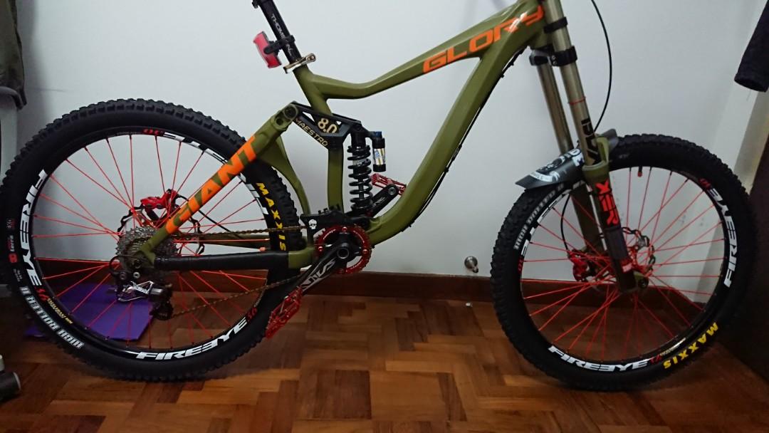 Giant Glory 2012 26er Size M Bicycles Pmds Bicycles Mountain