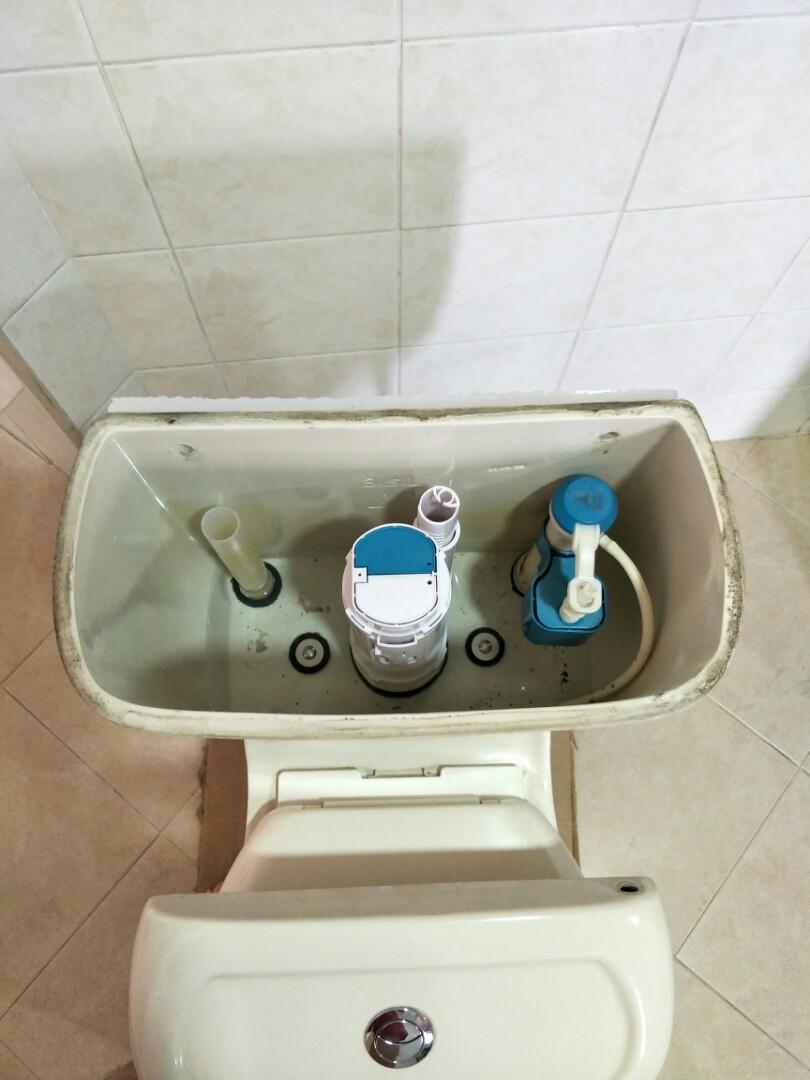 HDB toilet bowl (offset 160mm), Furniture & Home Living, Bathroom