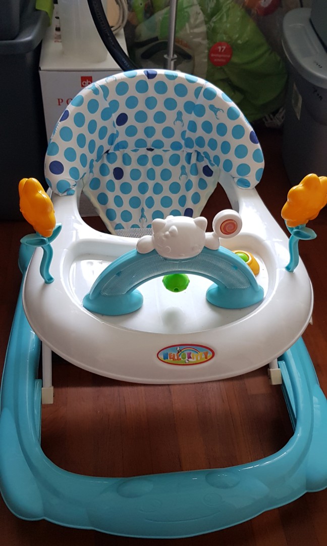 hello kitty walker