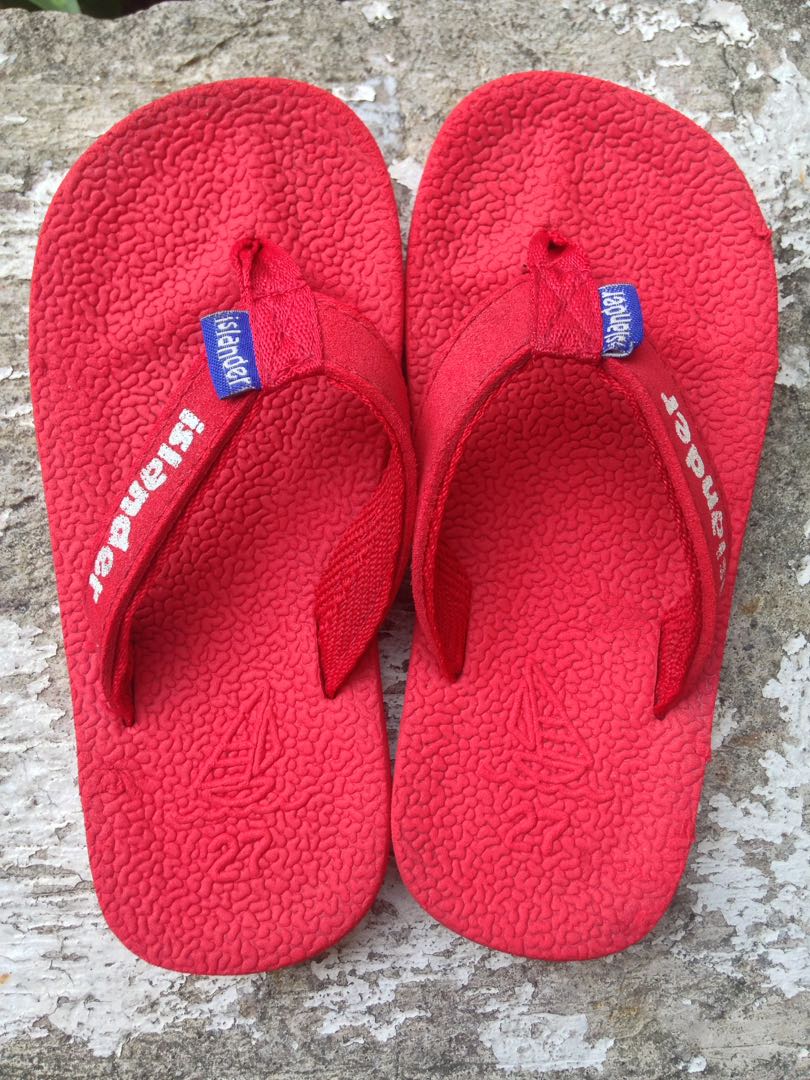 Islander store rubber slippers