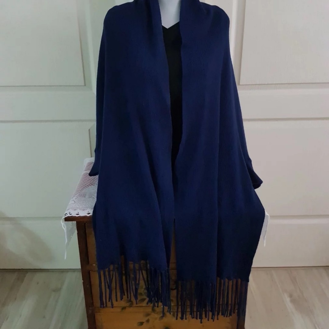 navy blue wrap scarf