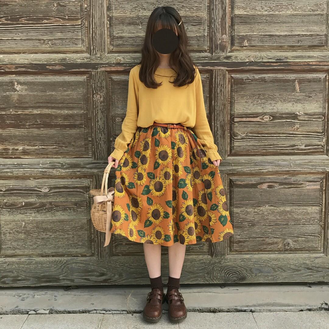 earth tone women's clothing