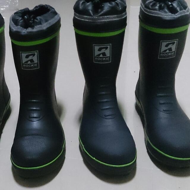 fishing rain boots